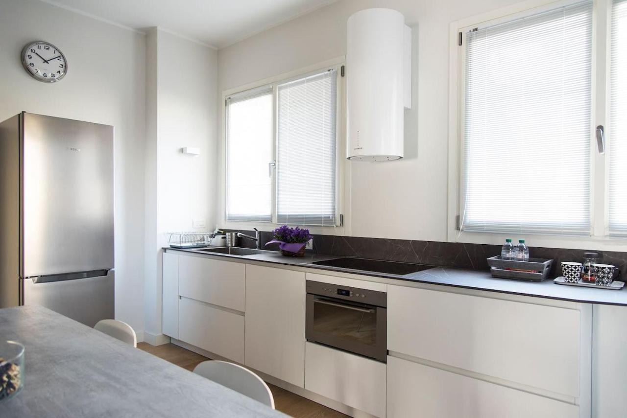 Brand New Apt , City Life District Milaan Buitenkant foto